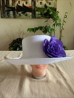 Chic Satin Ribbon White Wide-Brim Hat with Purple Flower Accent